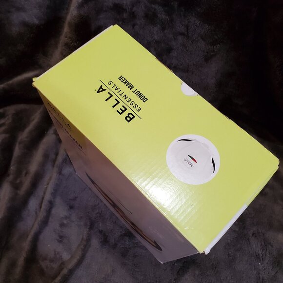 Bella Essentials Mini Donut Maker Easy Clean Nonstick Open Box - Picture 5 of 9